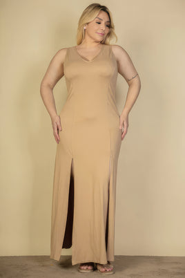 Plus Size Plunge Neck Thigh Split Maxi Dress